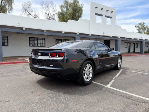 Used 2013 Chevrolet Camaro LS RWD image 6