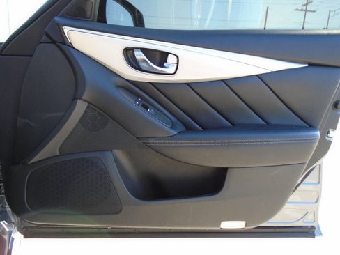 Used 2021 INFINITI Q50 Luxe image 31