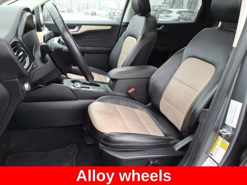 Used 2021 Ford Escape Titanium w/ Titanium Elite Package image 16