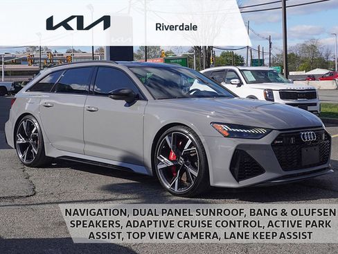 Used 2023 Audi RS 6 AWD/4WD image 1