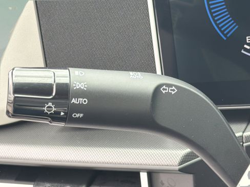 New 2026 Hyundai Santa Fe SEL w/ Tow & Go Package FWD image 18