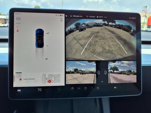 Used 2022 Tesla Model Y Performance AWD/4WD image 31