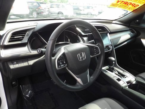 Used 2016 Honda Civic EX-T image 8