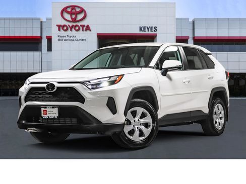 Certified 2025 Toyota RAV4 LE FWD image 1