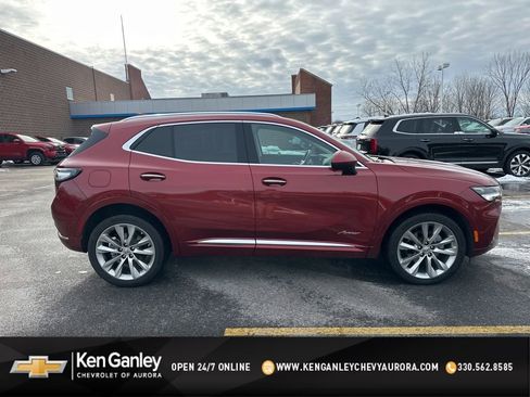 Used 2023 Buick Envision Avenir image 1
