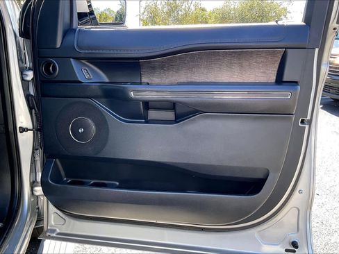 Used 2020 Ford Expedition Max Limited w/ Equipment Group 301A image 23