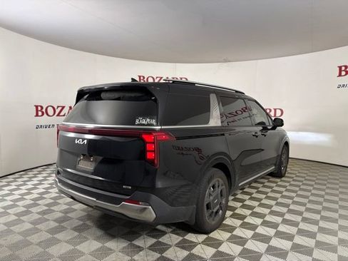 Used 2026 Kia Carnival SX FWD image 8