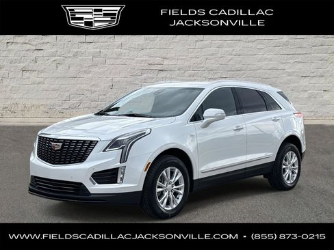 New 2026 Cadillac XT5 Luxury image 1