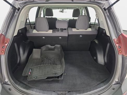 Used 2015 Toyota RAV4 XLE AWD/4WD image 32