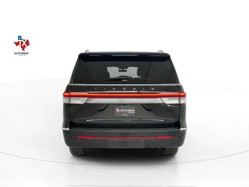 Used 2023 Lincoln Navigator L Standard Sport Utility 4D image 8