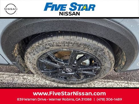 Used 2024 Nissan Kicks SR FWD image 13