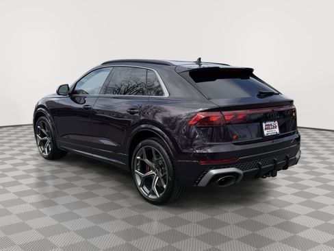 New 2026 Audi RS Q8 performance image 4