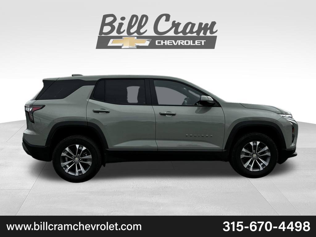 Used 2026 Chevrolet Equinox LT AWD/4WD image 30