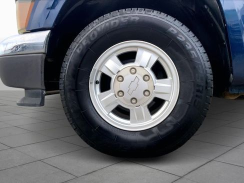 Used 2004 Chevrolet Colorado LS w/ Power Convenience Package image 9