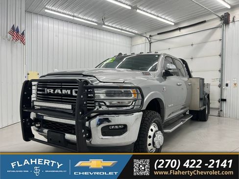 Used 2022 RAM 3500 Laramie AWD/4WD image 6