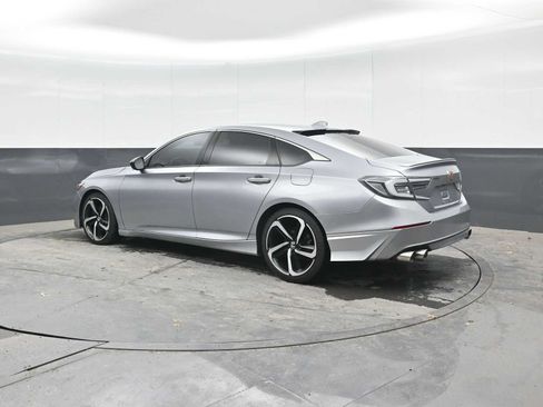 Used 2020 Honda Accord Sport image 2