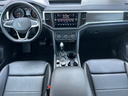 Used 2021 Volkswagen Atlas SE image 13