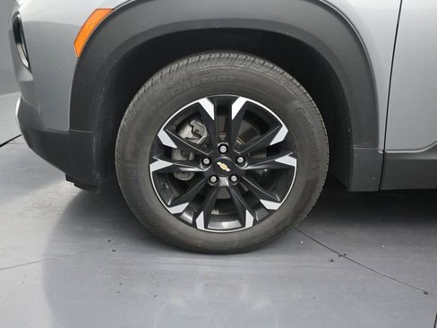 Used 2023 Chevrolet TrailBlazer LT FWD image 9