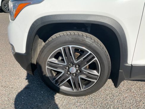 Used 2018 GMC Acadia SLT AWD/4WD image 10