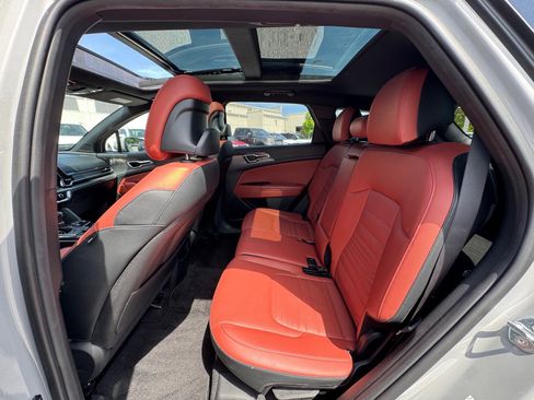 Used 2023 Kia Sportage SX FWD image 11