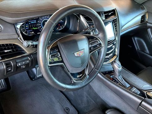 Used 2016 Cadillac CTS V w/ Luxury Package RWD image 15