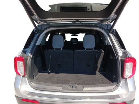 Used 2024 Ford Explorer Limited image 25