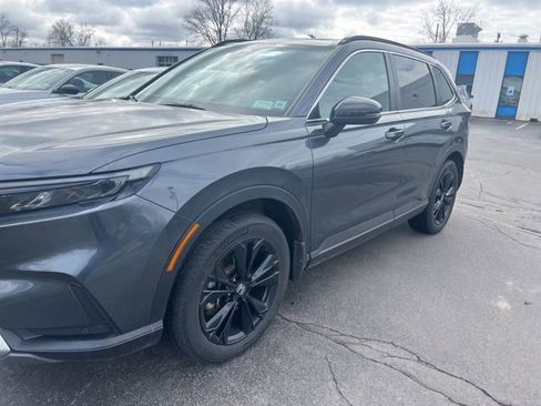 Certified 2023 Honda CR-V Sport Touring image 3