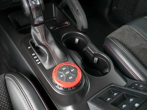 Used 2024 Ford Bronco Raptor AWD/4WD image 30