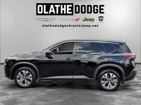 Used 2021 Nissan Rogue SV AWD/4WD image 24
