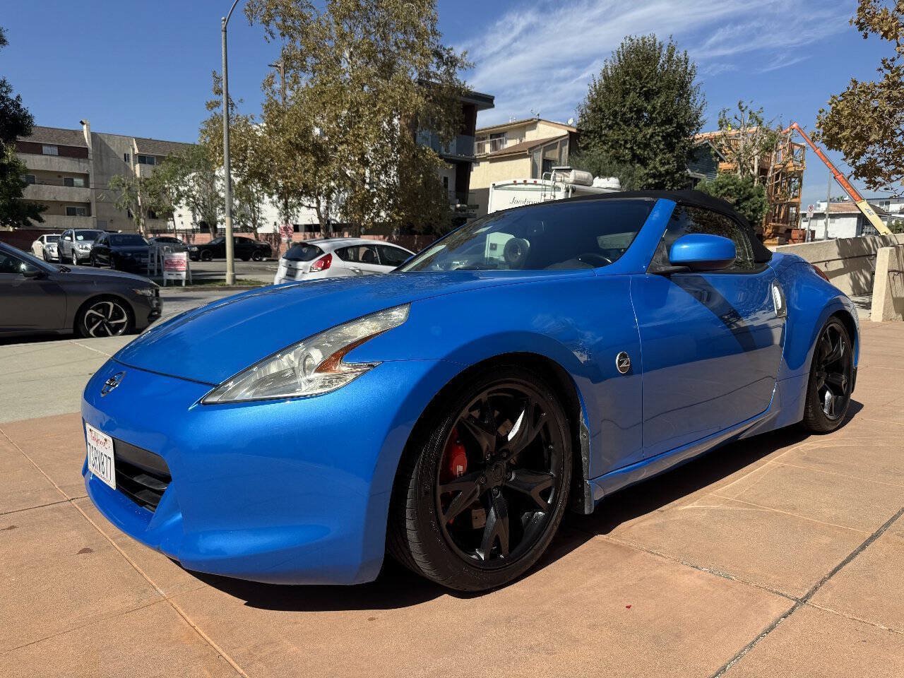 Used 2010 Nissan 370Z Touring RWD image 26