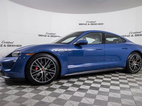 Used 2021 Porsche Taycan 4S w/ Premium Package image 6