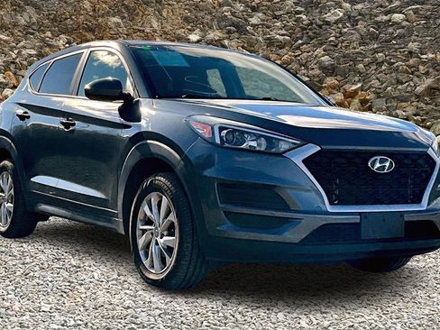 Used 2019 Hyundai Tucson SE image 9