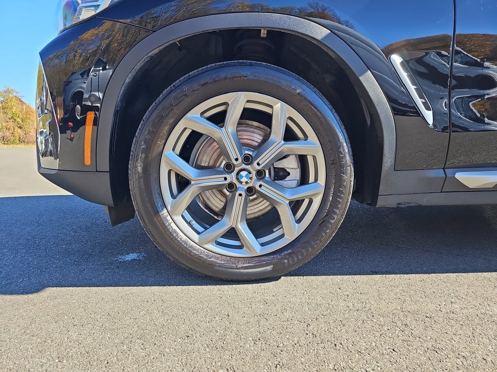 Certified 2024 BMW X3 xDrive30i w/ Premium Package AWD/4WD image 24