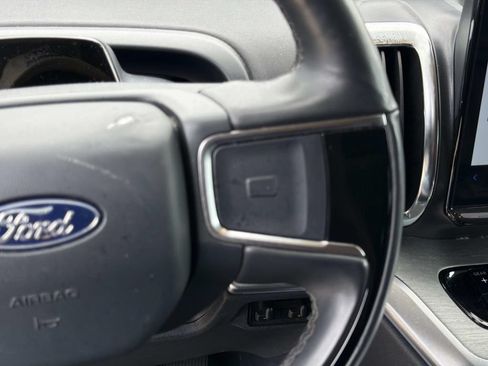 Used 2025 Ford Expedition Max Platinum AWD/4WD image 29