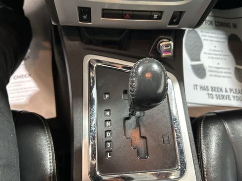 Used 2009 Dodge Challenger SE image 27