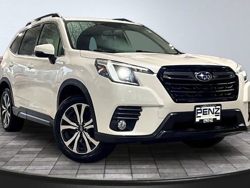 Used 2023 Subaru Forester Limited AWD/4WD image 3