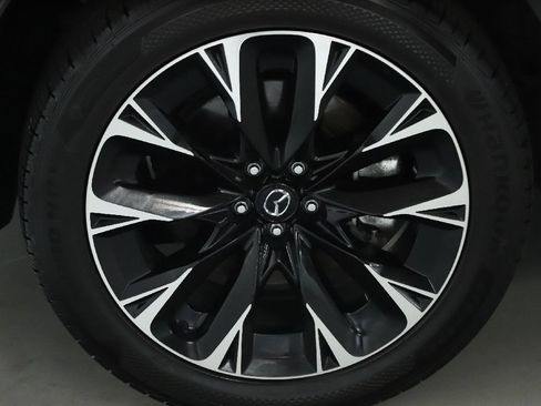Used 2024 MAZDA CX-90 Plug-In Hybrid w/ Premium Plus AWD/4WD image 12