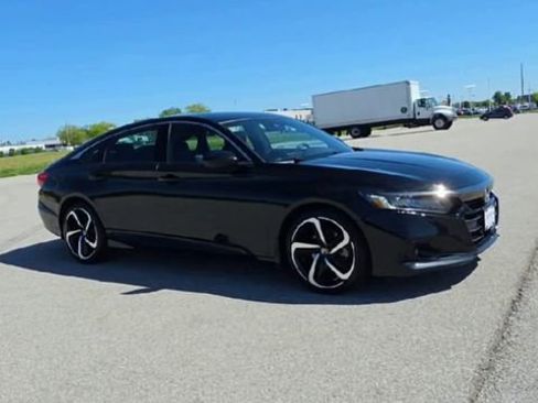 Used 2021 Honda Accord Sport image 9