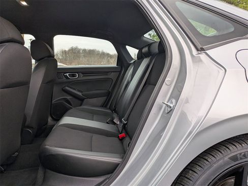 Used 2024 Honda Civic Sport image 9