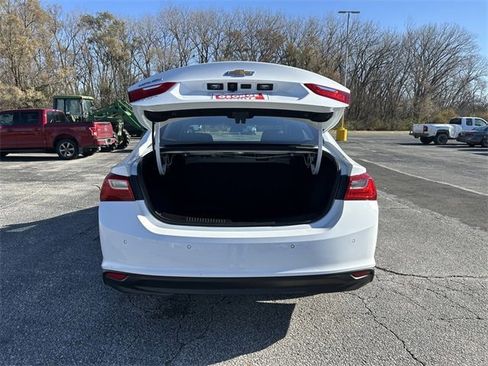 Used 2023 Chevrolet Malibu LS w/ Driver Confidence Package image 17