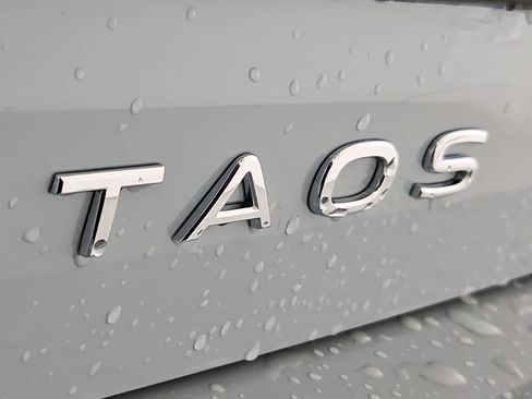 New 2026 Volkswagen Taos SEL AWD/4WD image 12