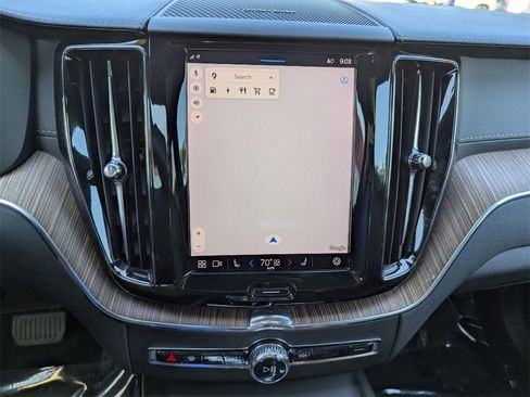 Used 2022 Volvo XC60 T8 Inscription w/ Advanced Package image 25