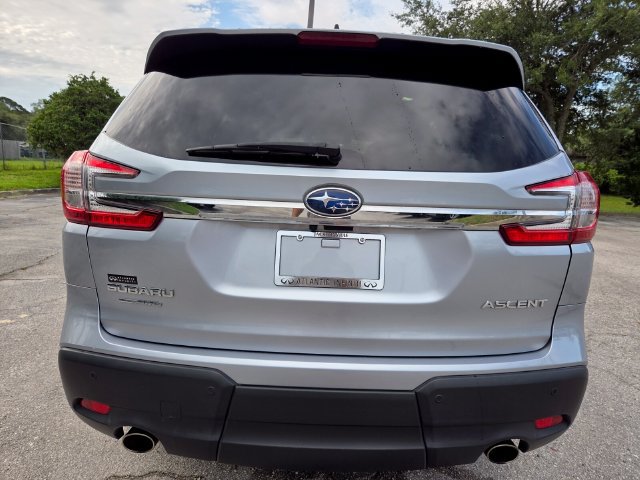Used 2023 Subaru Ascent Premium w/ Convenience Package AWD/4WD image 6