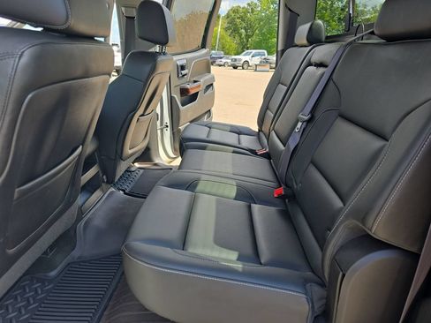 Used 2015 GMC Sierra 2500 SLT AWD/4WD image 10