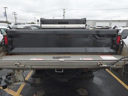 Used 2016 RAM 5500 Tradesman w/ Power Accessory Group image 4