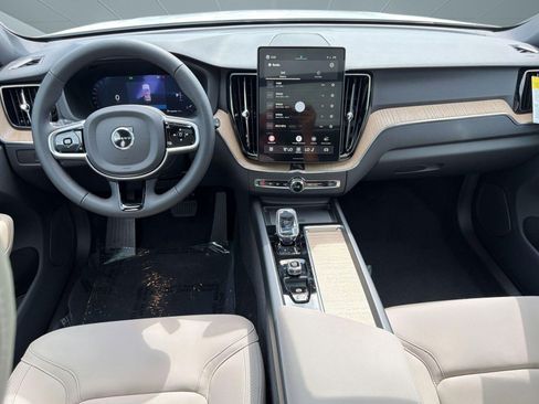 New 2026 Volvo XC60 B5 Plus w/ Climate Package image 25