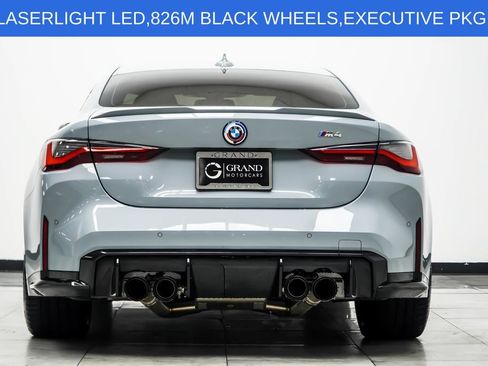 Used 2022 BMW M4 Coupe w/ Executive Package RWD image 17