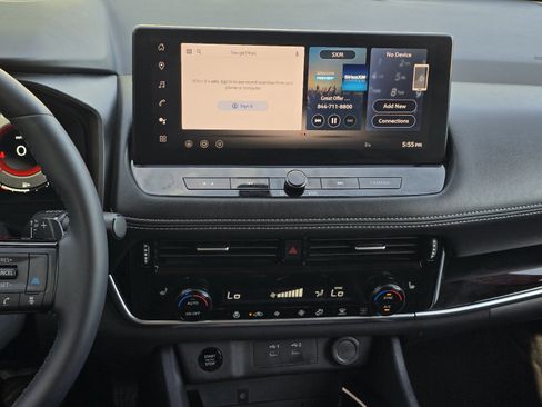 Certified 2026 Nissan Rogue SL AWD/4WD image 16
