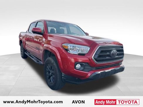 Certified 2020 Toyota Tacoma SR5 w/ Blackout Package AWD/4WD image 1
