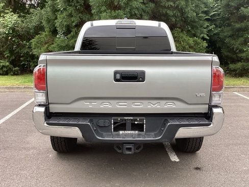 Used 2023 Toyota Tacoma TRD Off-Road AWD/4WD image 18